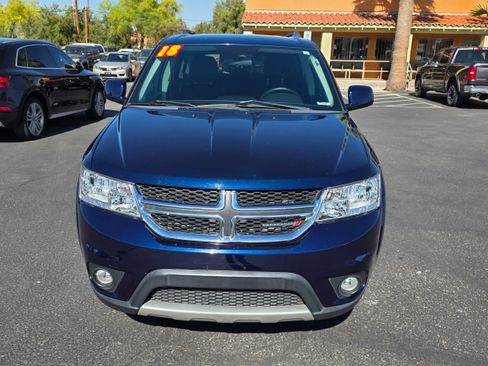 Used 2018 Dodge Journey SXT w/ Premium Group FWD image 8