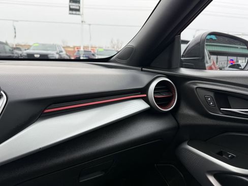 Used 2024 Chevrolet Trax RS w/ Driver Confidence Package image 28