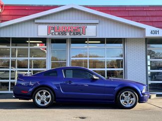 Used 2005 Ford Mustang GT Premium video 2