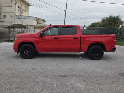 Used 2023 Chevrolet Silverado 1500 Custom RWD image 2