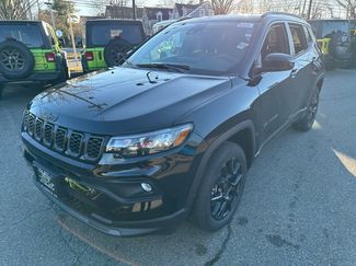 New 2026 Jeep Compass Latitude video 2