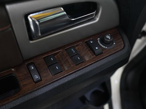Used 2015 Ford Expedition King Ranch AWD/4WD image 19