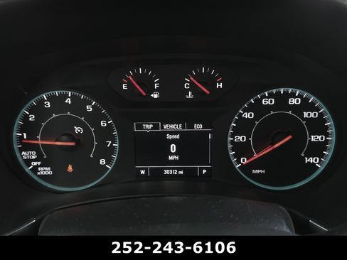 Used 2024 Chevrolet Equinox LS w/ Midnight Edition FWD image 19