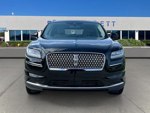 Used 2022 Lincoln Nautilus Reserve w/ Equipment Group 201A FWD image 2