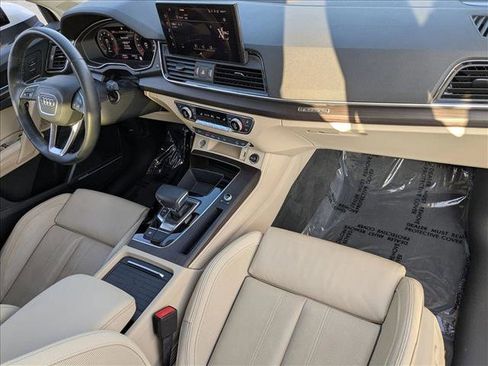 Certified 2023 Audi Q5 2.0T Prestige w/ Prestige Package image 19