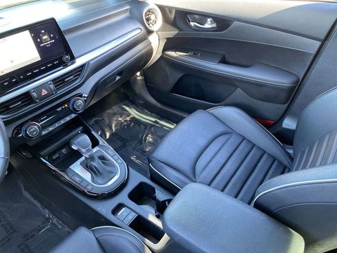 Certified 2024 Kia Forte GT-Line w/ GT-Line Premium Package image 15