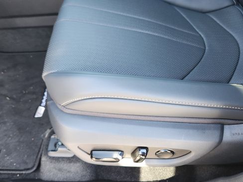 New 2026 Lexus TX 500h AWD image 13