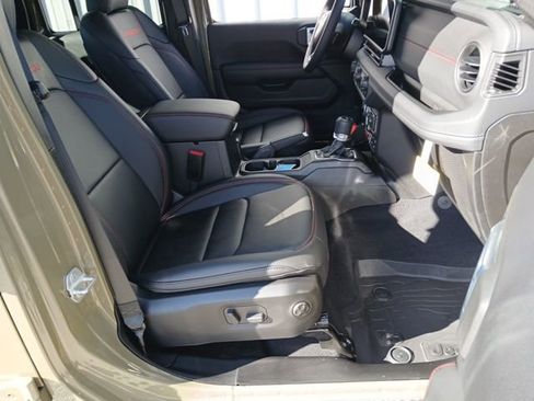 New 2026 Jeep Gladiator Rubicon image 30