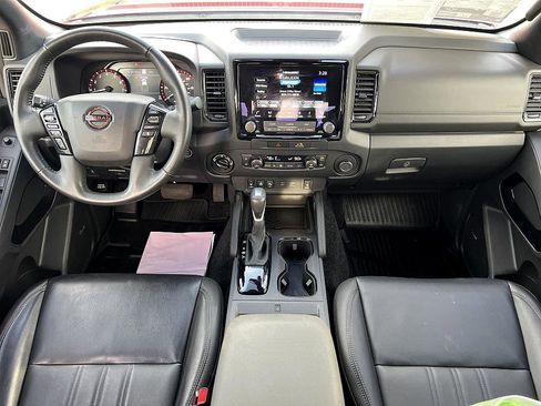 Certified 2022 Nissan Frontier PRO-4X w/ Pro-4X Premium Package image 19