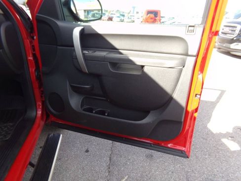 Used 2010 Chevrolet Silverado 1500 LT w/ Power Pack Plus image 25