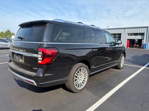 Used 2022 Ford Expedition Max Platinum AWD/4WD image 5