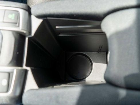 Used 2018 Honda Civic LX image 31