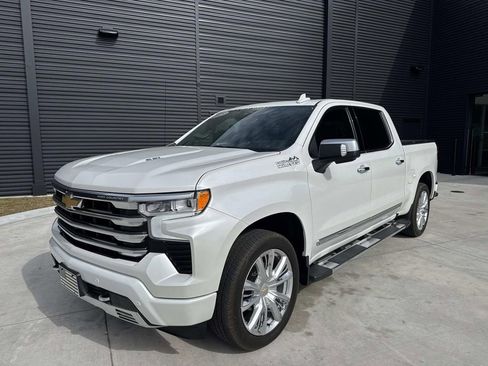 Used 2023 Chevrolet Silverado 1500 High Country image 1