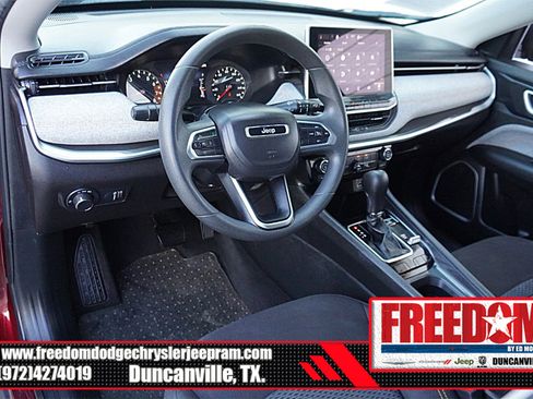 Used 2022 Jeep Compass Sport AWD/4WD image 10