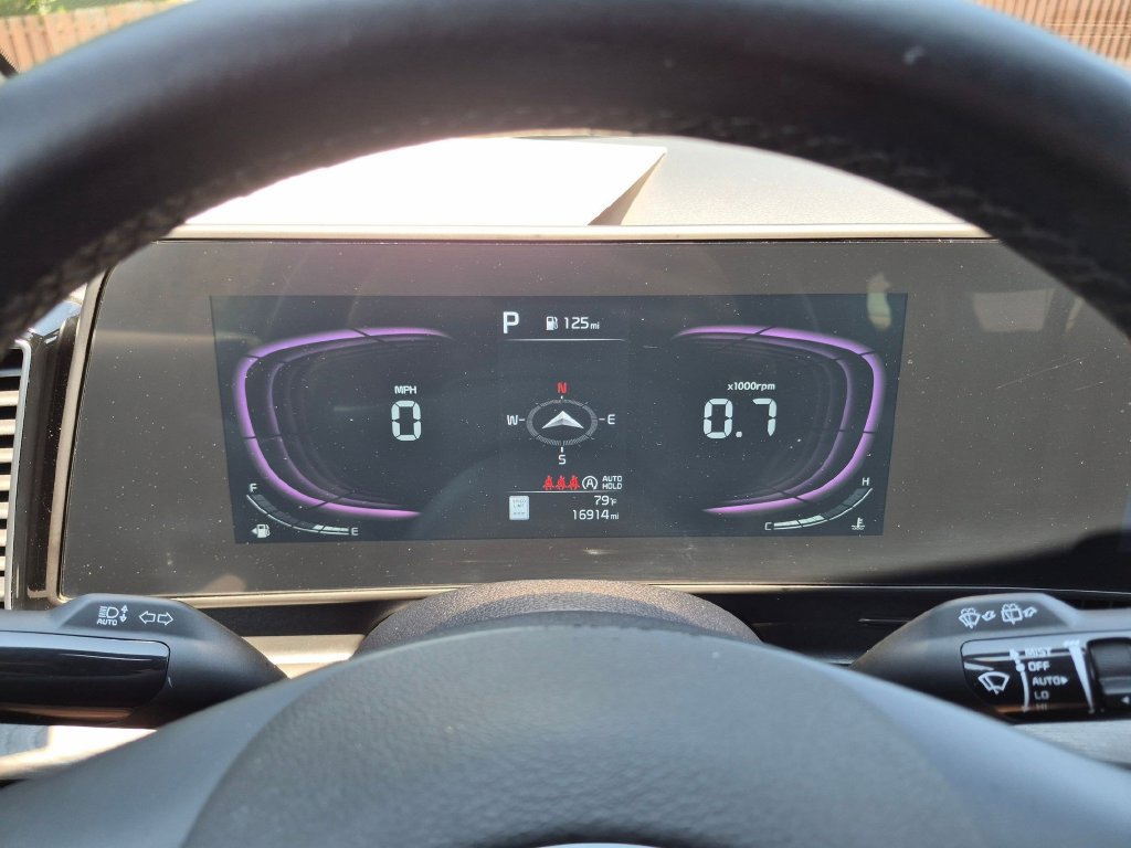 Used 2025 Kia Sportage X-Line AWD/4WD image 14
