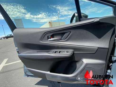 New 2026 Toyota Prius Plug-In Hybrid FWD image 28