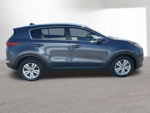 Used 2017 Kia Sportage LX image 30