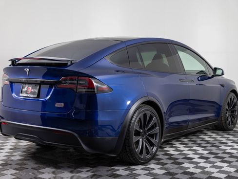 Used 2023 Tesla Model X Plaid image 7