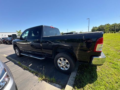 Used 2024 RAM 2500 Big Horn AWD/4WD image 11