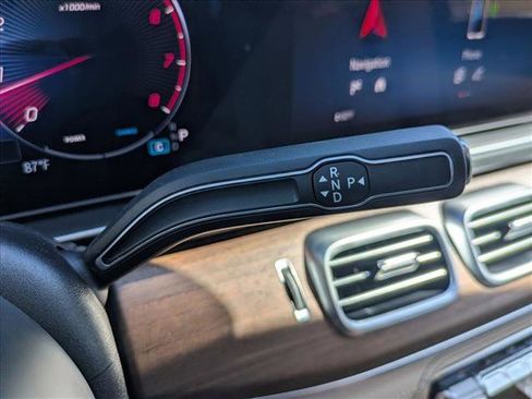 New 2026 Mercedes-Benz GLE 450 4MATIC image 11