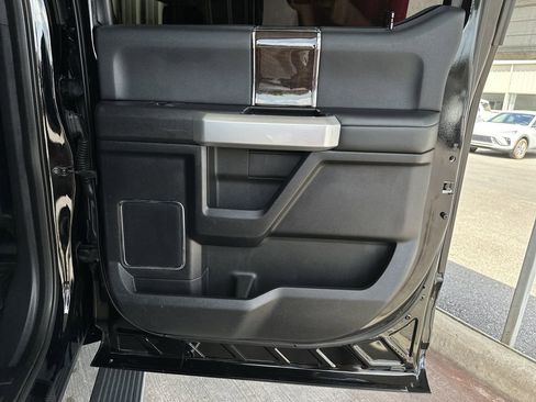 Used 2017 Ford F250 Platinum w/ Platinum Ultimate Package image 32