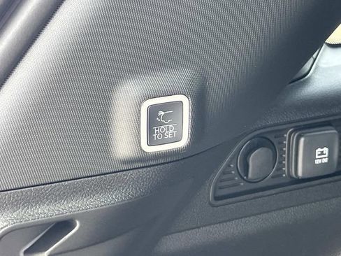 New 2026 Jeep Grand Cherokee Laredo image 13