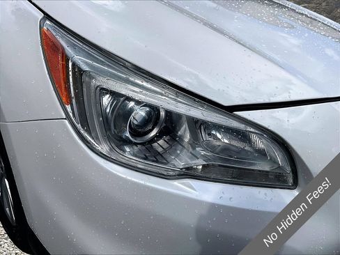 Used 2017 Subaru Outback 2.5i AWD/4WD image 24