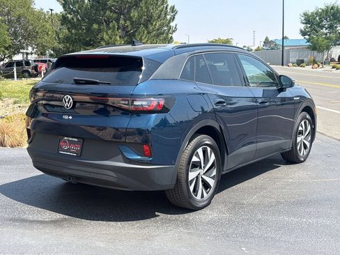 Used 2023 Volkswagen ID.4 Pro AWD/4WD image 11