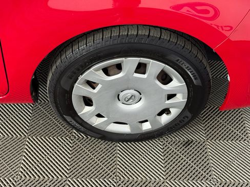 Used 2013 Scion xB Base image 13