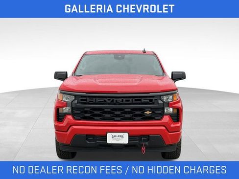 Used 2024 Chevrolet Silverado 1500 Custom RWD image 3