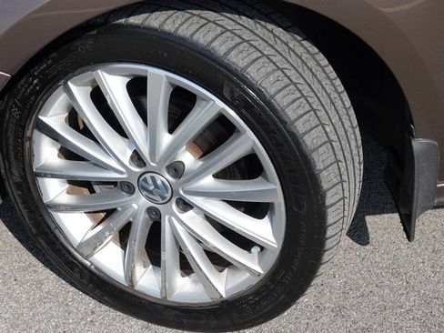 Used 2014 Volkswagen Jetta TDI FWD image 37