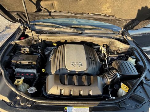 Used 2012 Jeep Grand Cherokee Overland w/ Trailer Tow Group IV image 20