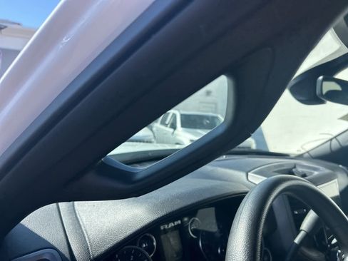 Used 2024 RAM 3500 Tradesman w/ Chrome Appearance Group image 22