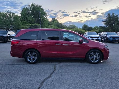 Used 2022 Honda Odyssey EX image 9