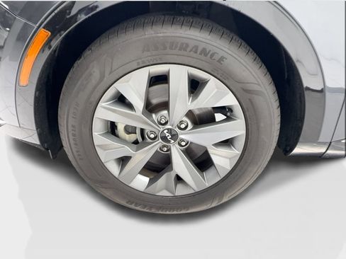 Used 2023 Kia Sportage SX FWD image 12