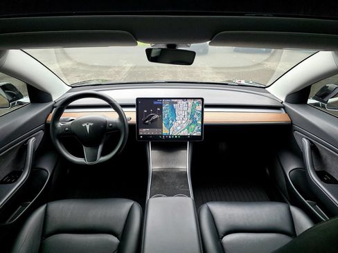 Used 2018 Tesla Model 3 Long Range AWD/4WD image 20