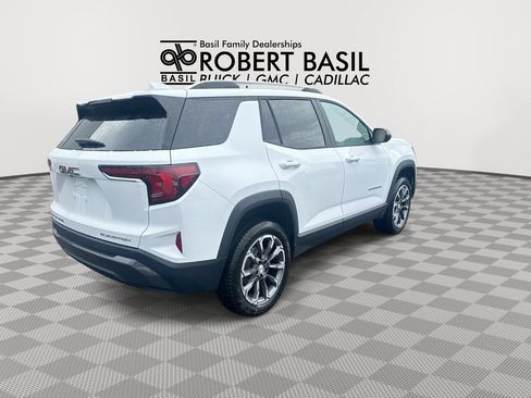 New 2027 GMC Terrain Elevation w/ Elevation Premium Package AWD/4WD image 8