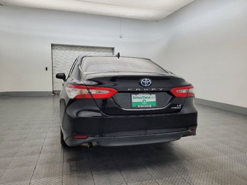 Used 2020 Toyota Camry LE w/ Carpet Mat Package image 6