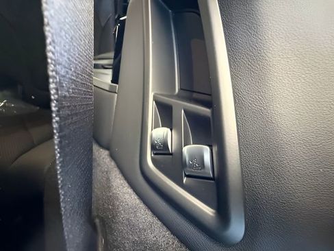 Used 2026 BMW X7 xDrive40i image 36