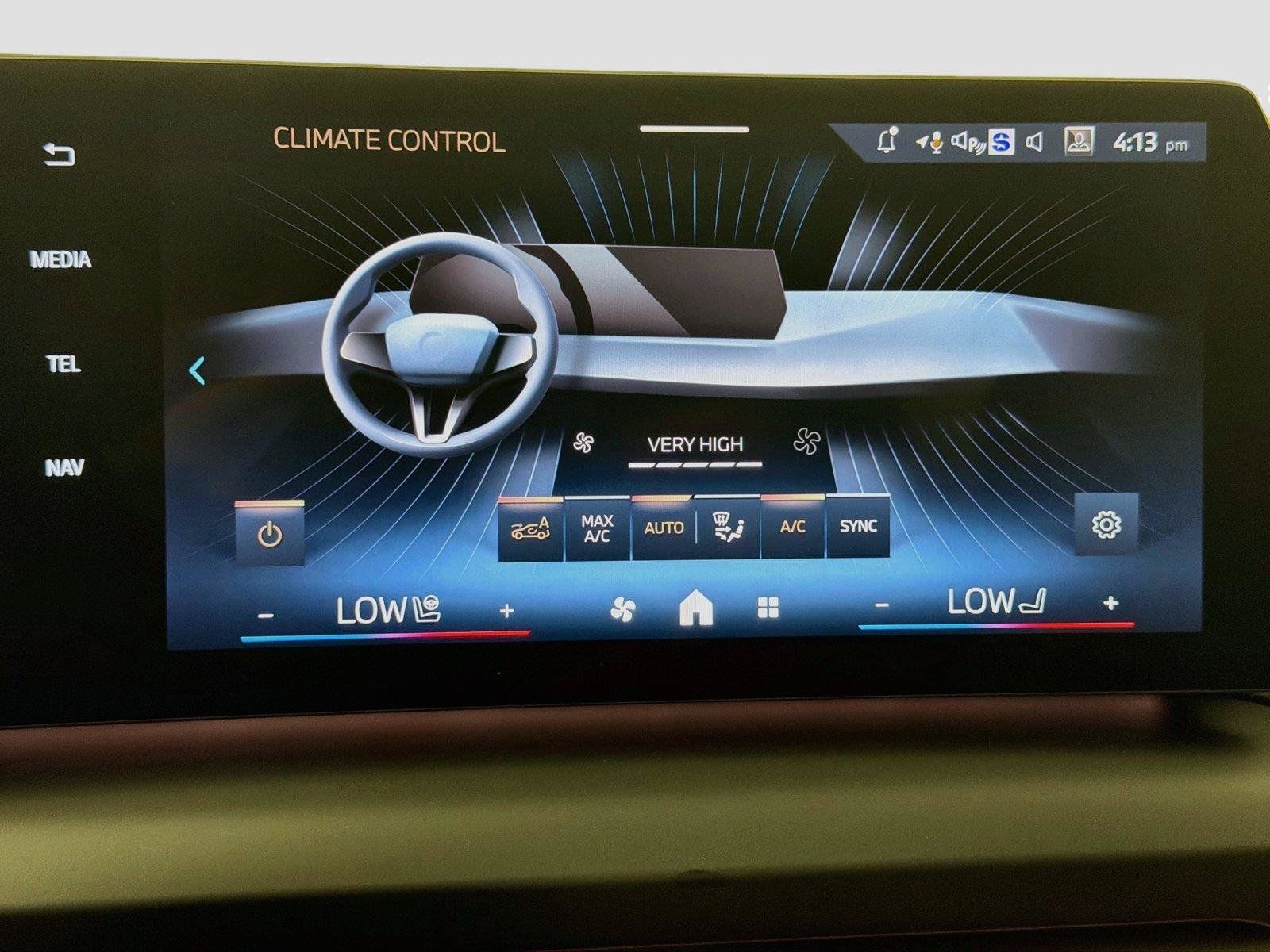 New 2026 BMW 228i xDrive w/ Technology Package AWD/4WD image 16