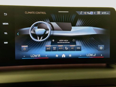 New 2026 BMW 228i xDrive w/ Technology Package AWD/4WD image 16