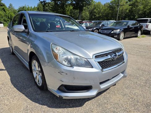 Used 2013 Subaru Legacy 2.5i Premium w/ All-Weather Pkg AWD/4WD image 6