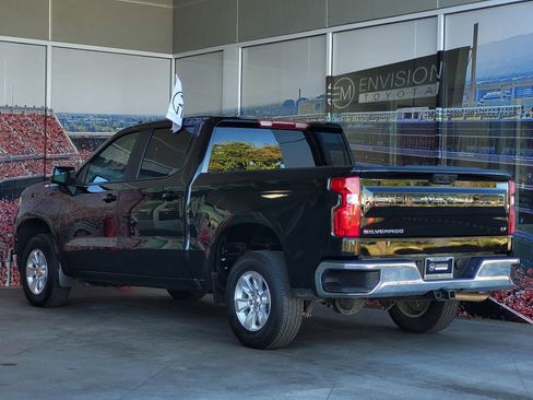 Used 2025 Chevrolet Silverado 1500 LT image 6