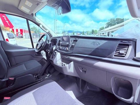Used 2025 Ford Transit 250 Low Roof w/ Exterior Upgrade Package RWD image 12
