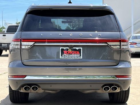 Used 2023 Lincoln Aviator Reserve w/ Equipment Group 201A RWD image 5