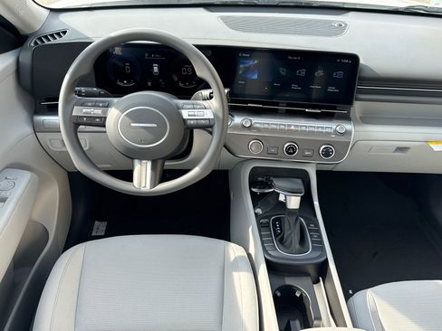 Certified 2026 Hyundai Kona SE FWD image 22