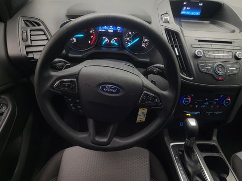 Used 2017 Ford Escape SE w/ SE Cold Weather Package AWD/4WD image 22