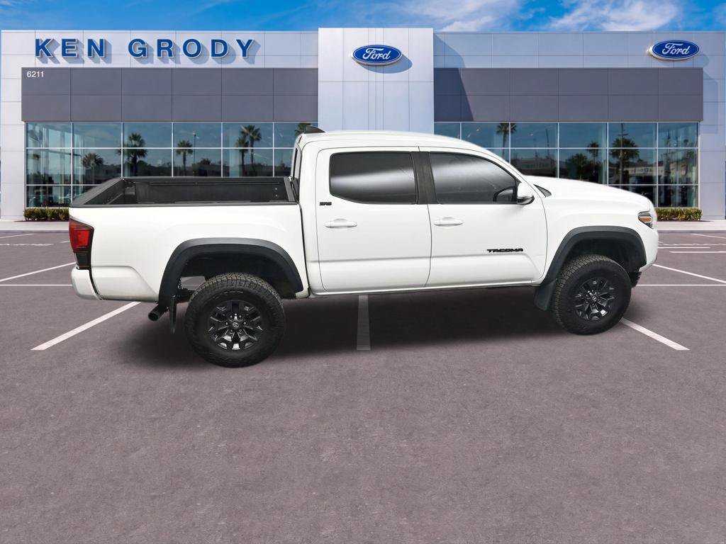 Used 2021 Toyota Tacoma SR5 w/ Trail Edition AWD/4WD image 13