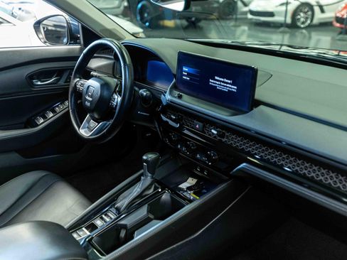 Used 2025 Honda Accord Touring image 14