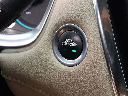 Used 2024 Chevrolet Traverse LT image 22